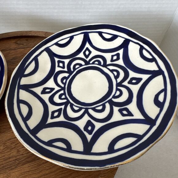 Set Of 2 Hand Painted 6.25” Blue And White Plate/Trinket Dishes Gold Rims - Picture 3 of 16